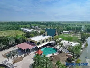 Ranch House - Image 2