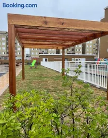 Apartamento compartilhado para mulheres - Image 1