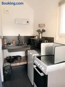 Studio cosy au cœur de Ploërmel - 20 m² avec terrasse - Image 3