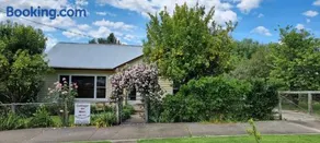 Cottage on Main - Image 3