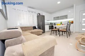 Apartments Valentino - Image 1