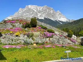 Alpinum Hostel Biberwier - Günstige Privatzimmer in der Zugspitz Arena - Image 2