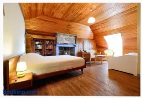 Maison confortable avec vue sur la montagne à Le Fau - Image 2