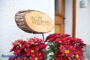 Apart Wackernell - Image 2