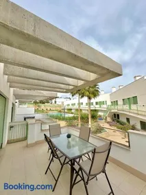 OCEAN APARTAMENT !! 1ª Línea del Mar, piscina, parking, wifi - Image 3