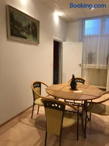 Munich Apartment Harras (Souterrain) - Image 4