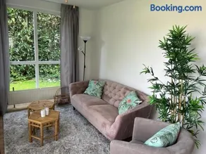 Gezellige vakantiewoning aan het water in Ewijk - recreational only no workers - Image 3
