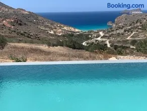 Stunning Two-Room Bungalow Milos Greece Panorama Sunset Infinity Pool AC - Image 1