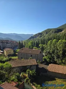 En el corazón de Bagà, precioso pueblo medieval - Image 3