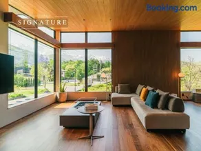 Hakuba Amber Mizuho MrT by Jade Villa - Image 1