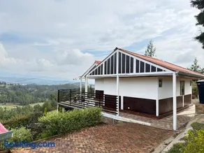 Chalet Familiar Delpilar, Full equipado, zona de Jacuzzi! - Image 4