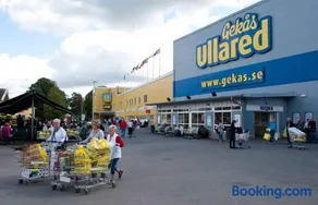 Charmig hallandslänga nära Ullared - Image 1