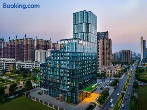 Park Inn by Radisson Chengdu Sihe Metro Station Xinchuan - Image 1