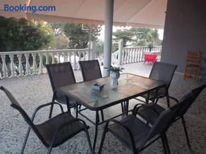 Epicurus Beach House - Dialiskari - Image 1