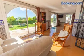Catalunya Casas Beautiful villa just 25 km from the beach of Lloret de Mar - Image 3