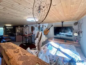 Cozy Dreamcatcher - Private, Jacuzzi and Nature Apuseni Mountains - Image 3