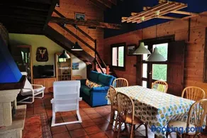 Charming house in Albuerne with fenced garden - Image 2
