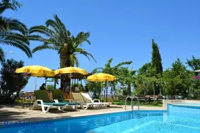 Palmiye Hotel - Image 1
