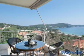 Panorama Apartments - Image 1