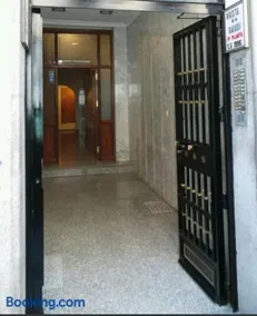 Hostal Gaudí - Image 4