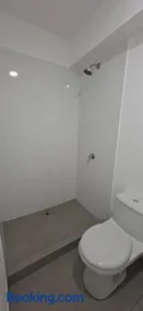 Depa privado con Piscina y cerca al Estadio Nacional - Image 4