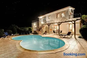 Argaka Beach Villa - Image 1