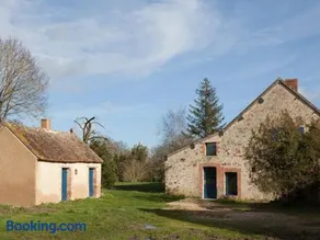 Séjour nature au cœur du Parc de la Brenne: gîte 4 chambres, jardin et terrasse, proche de Rosnay - Image 1