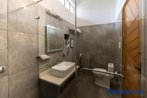 Justa Natures Nest Resort - Image 4