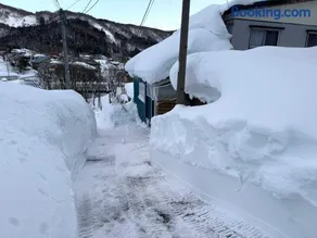 Myoko Arai Powder House - Image 2