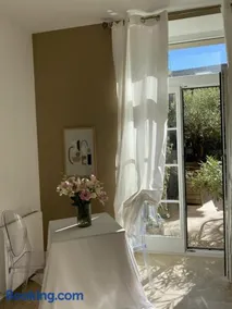 Superbe appartement Ecully avec Climatisation - Image 2