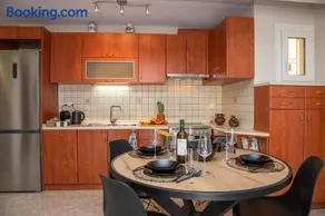Utopia Inn - Image 5