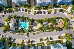 Swaying Palms by Coastal Chic Vacations - Image 2