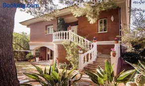 TarracoHomes, Villa Cala Crancs con Piscina Privada y Mesa de Billar - Image 1