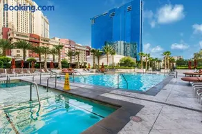 The Signature MGM Condos - Image 2