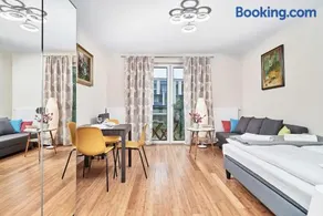 Exclusive Apartments Marina by Noclegi Renters - Image 3