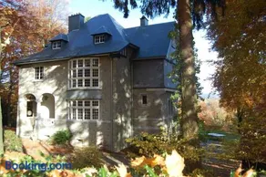 Le Soyeureux Holiday Cottage Villa Spa - Image 3