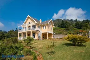 Yellow Tulip Hill Side Luxury Villa by LexStays - Image 2