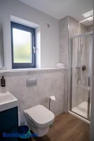 Lowwood Lodges - Image 3