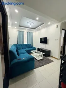 Pazuri Apartment - Image 1