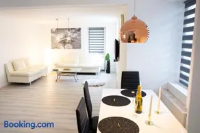 Villa Hillside Apartment - Image 5