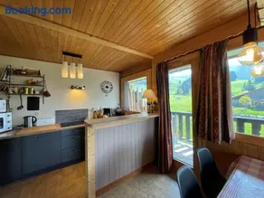 Appartement cosy 6 pers, centre Cernix, pied des pistes, proche commerces et ESF - Image 3