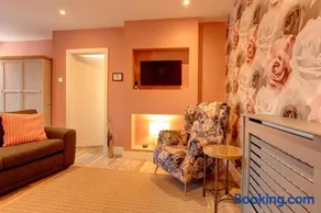 The Stable - The Cottages at Blackadon Farm - Image 3