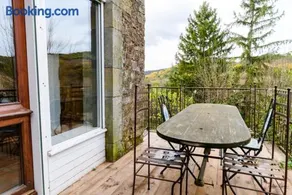 Maison charmante à Faugères avec vue sur la montagne - Image 2