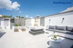 Chrispa Villa - Image 2