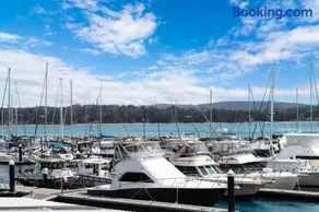 Harbour Marina - Absolute waterfront apartment - Image 4