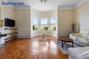 Family Sea View Apartment - Image 3
