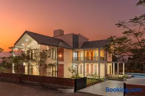 SaffronStays Sunset Glow - Image 1