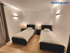 Appartement spacieux, 3 chambres, 6 lits simples - Image 3