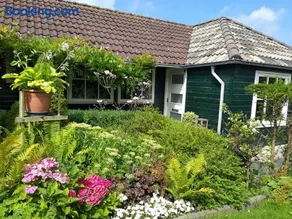 Holiday Home Canal View - Image 1