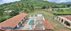 A few kilometers from banana plantations - Image 3